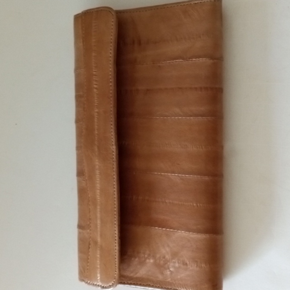 Women's Saddle Brown Genuine Leather Wallet